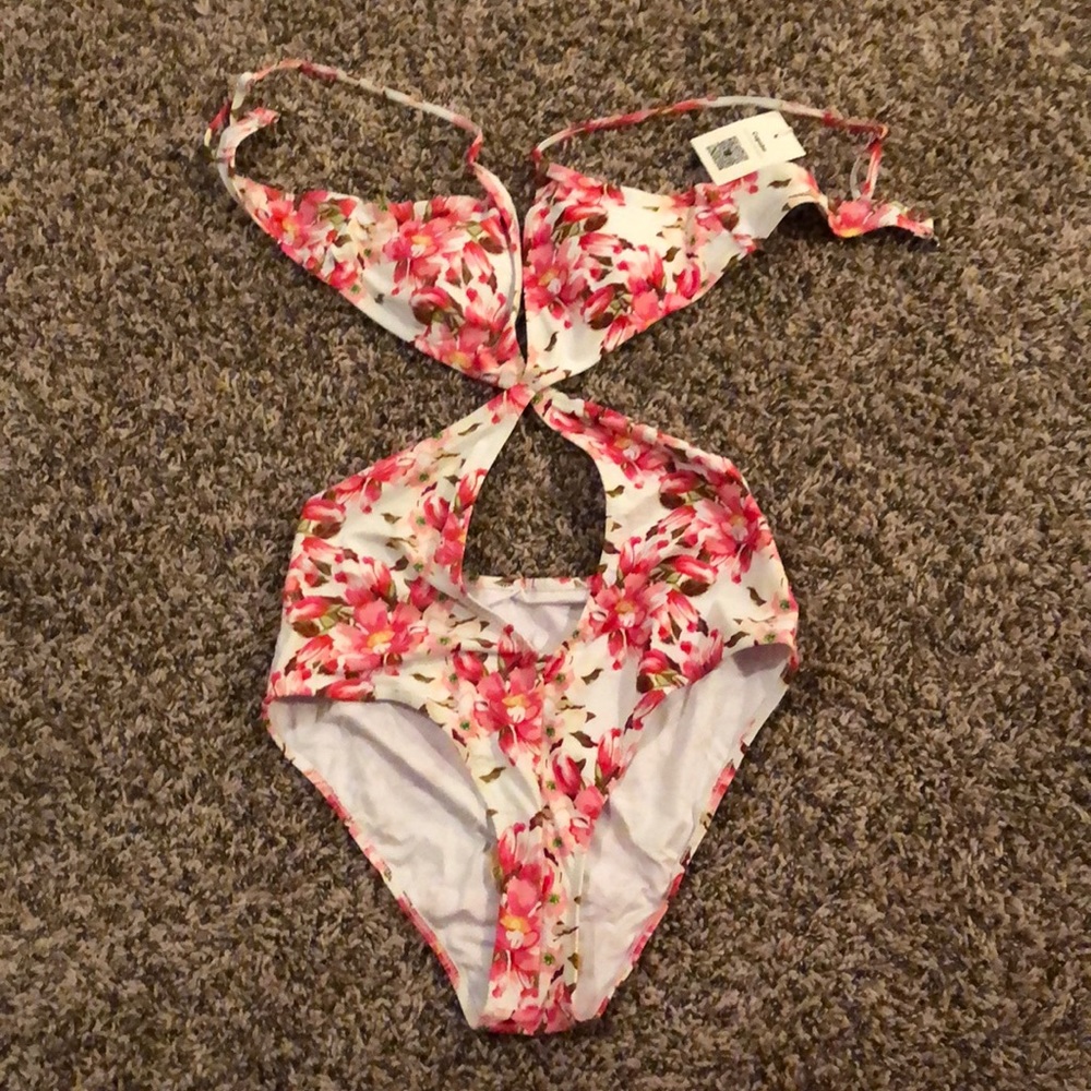 Cupshe one piece swim suit